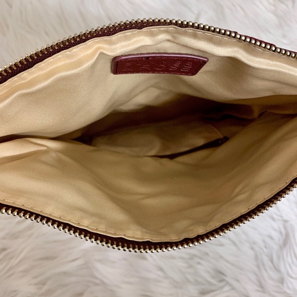 Summer & Rose Foldover Clutch - Picture 5 of 6